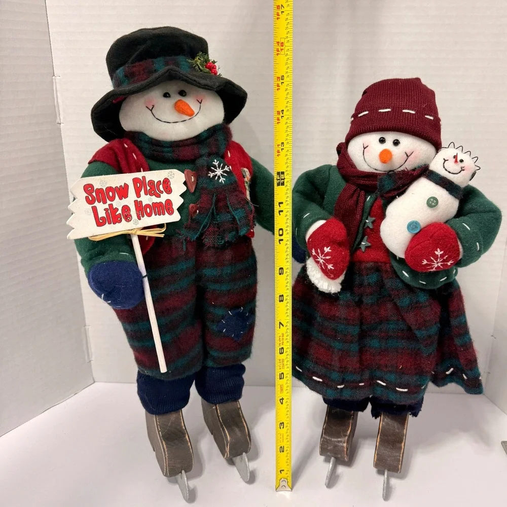 Vintage Style Plush Ice Skating Snowman Couple Figures Snow Place Like Home 16in